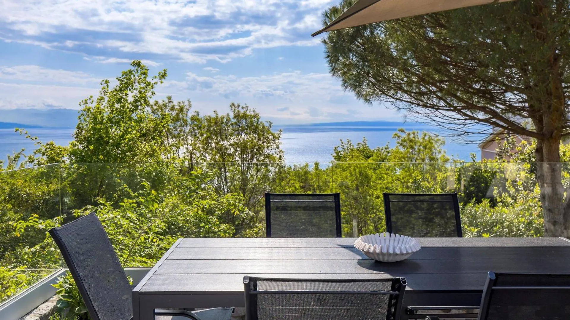 Villa Carla House With Hot Tub And Beautiful Garden Ičići